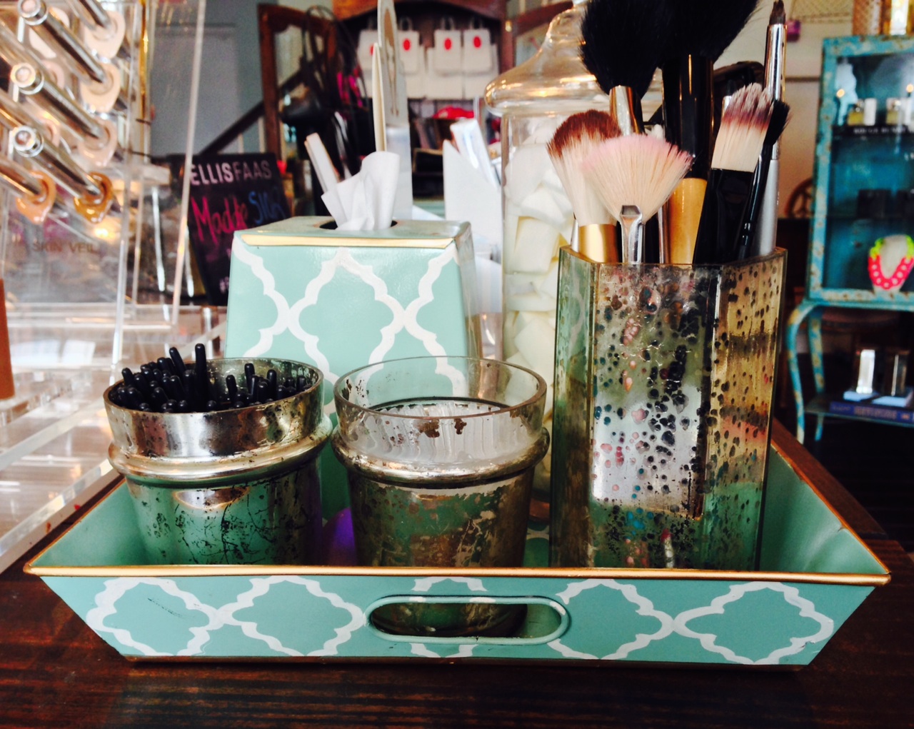 Burn Notice Capri Blue Candles Pink Dot Beauty & Bridal